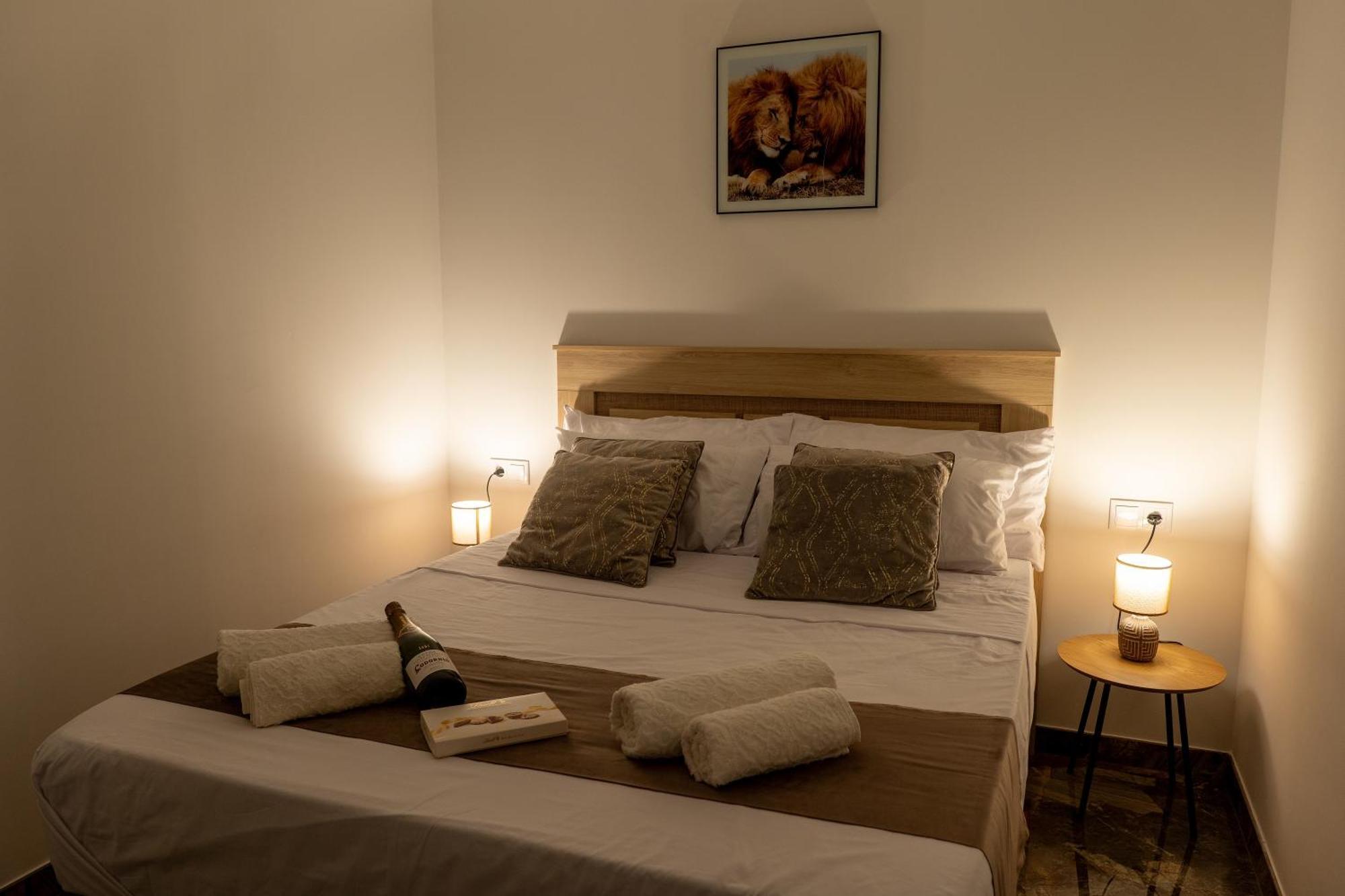 Apartamento Turistico Lux Center Valencia Eksteriør bilde